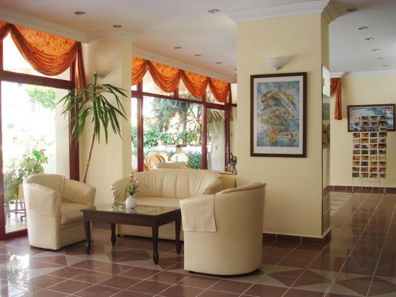 Amber-Rose Apart Hotel Alanya Buitenkant foto