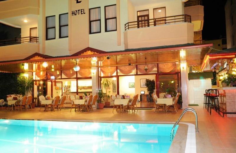 Amber-Rose Apart Hotel Alanya Buitenkant foto